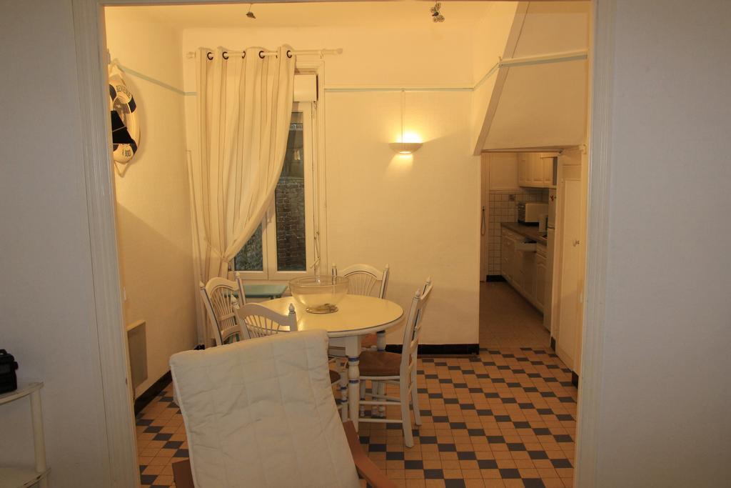 Studio La Mesange 메르레뱅 외부 사진